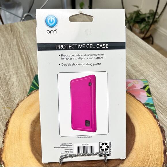 ONN. 7" Protective Gel Case For RCA Voyager III, Pink, NIB! - Picture 4 of 8